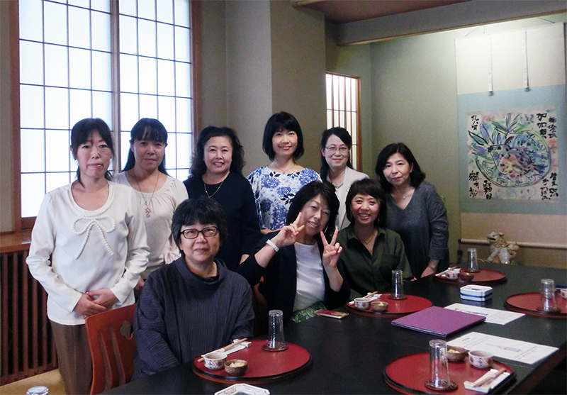 2016年10月東京家政学院昭和55年卒業3年D組第9回クラス会に集まった同級生
